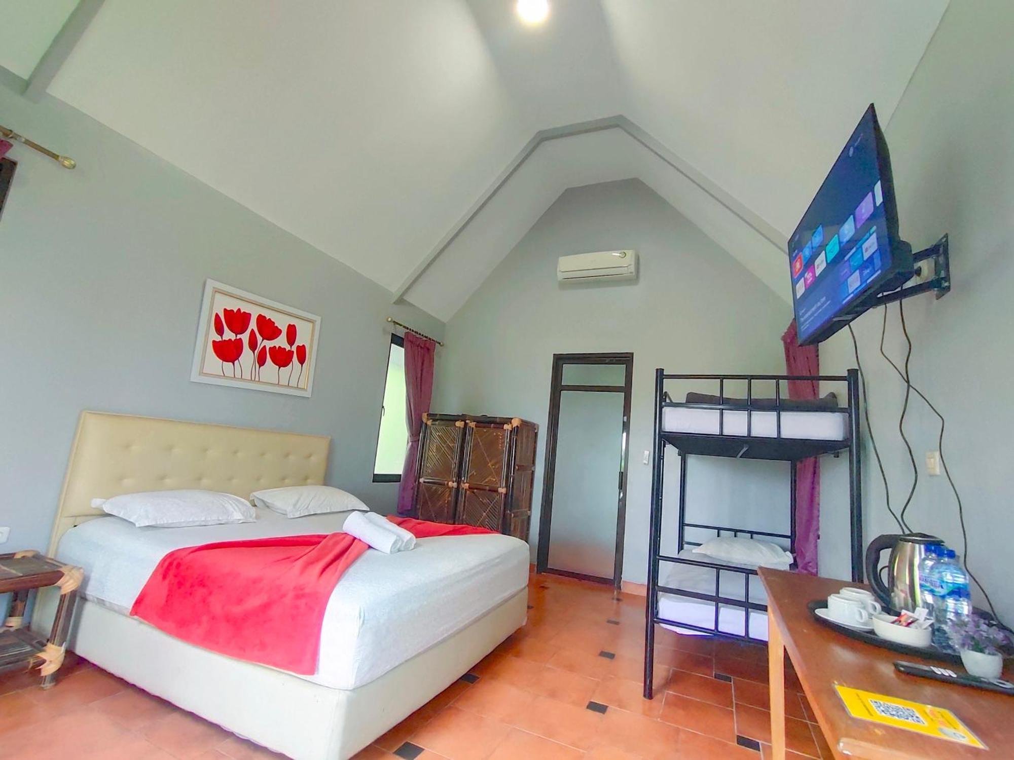 Degung Hillside Hotel Bogor Luaran gambar